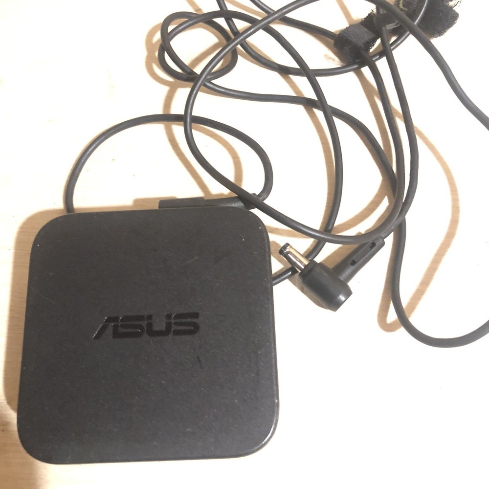 Asus X555L F551M  X550C  X551C ADP-65GD B Adapter Power Charger 65W ORIGINAL